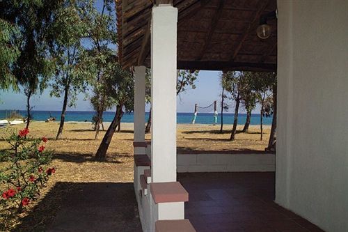 Villaggio Simenzaru Mongiove Esterno foto